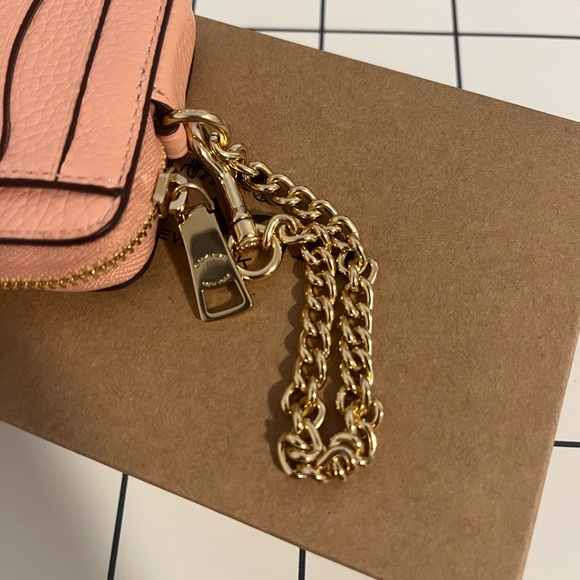 Coach Zip Card Case: Faded Blush 🧡 - Picture 6 of 9